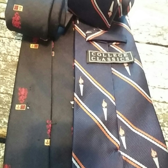 Lot of two ties - Picture 2 of 2